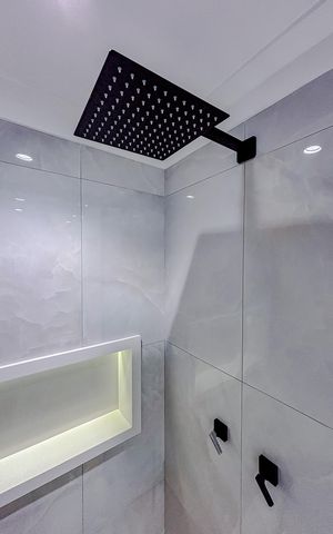 Apartamento à venda com 129m², 3 quartos e 2 vagasBanheiro da Suíte 3