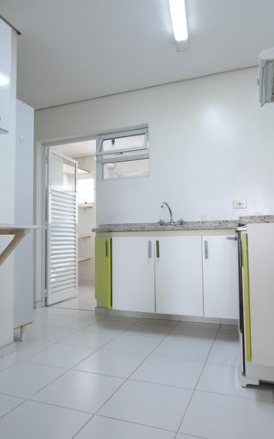 Apartamento para alugar com 80m², 3 quartos e 2 vagasCozinha