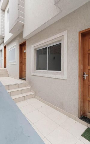 Casa de condomínio à venda com 70m², 2 quartos e 1 vagaÁrea comum
