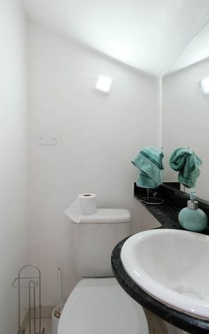 Casa de condomínio à venda com 70m², 2 quartos e 1 vagaLavabo