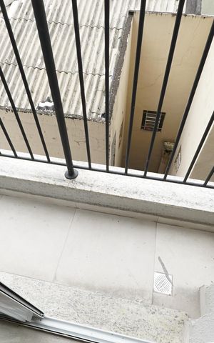 Apartamento à venda com 33m², 1 quarto e sem vagaVaranda