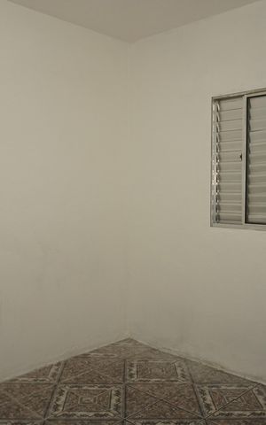 Casa para alugar com 30m², 1 quarto e sem vagaQuarto