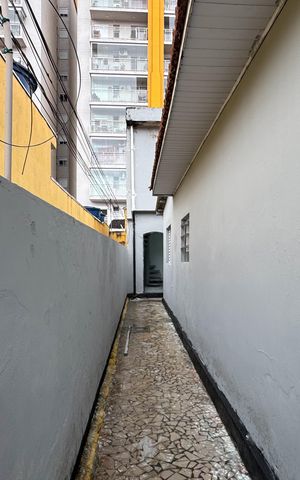 Casa para alugar com 270m², 4 quartos e 3 vagasQuintal