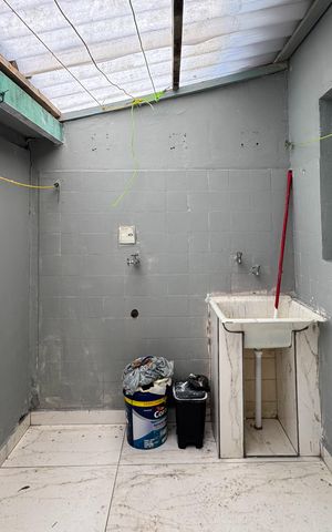 Casa para alugar com 270m², 4 quartos e 3 vagasÁrea de Serviço