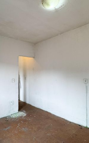 Casa para alugar com 270m², 4 quartos e 3 vagasQuarto 1 - Edícula 