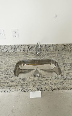 Apartamento à venda com 33m², 1 quarto e sem vagaSala/Cozinha
