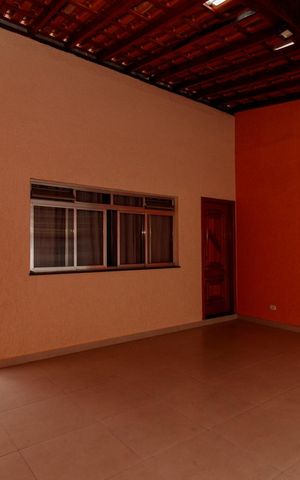 Casa para alugar com 100m², 2 quartos e 2 vagas Casa para alugar com 100m², 2 quartos e 2 vagasGaragem