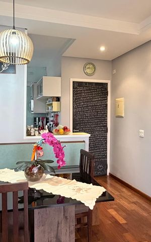 Apartamento à venda com 57m², 2 quartos e 1 vagaSala