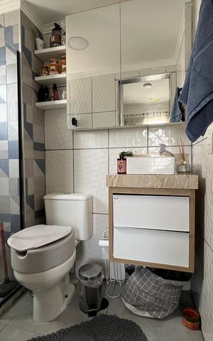 Apartamento à venda com 65m², 2 quartos e 1 vaga Apartamento à venda com 65m², 2 quartos e 1 vagaBanheiro da Suíte