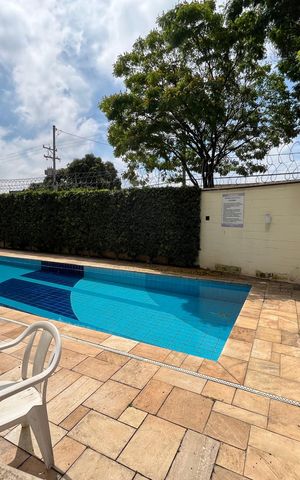Apartamento à venda com 65m², 2 quartos e 1 vaga Apartamento à venda com 65m², 2 quartos e 1 vagaÁrea comum - Piscina