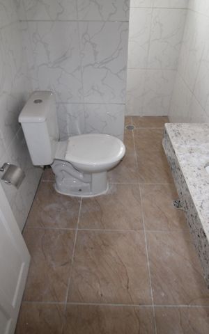 Casa para alugar com 100m², 2 quartos e sem vagaBanheiro