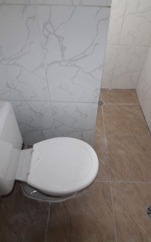 Casa para alugar com 100m², 2 quartos e sem vagaBanheiro