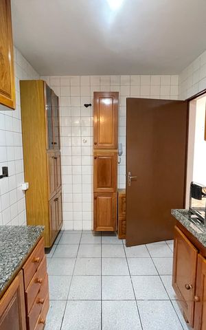 Apartamento para alugar com 63m², 2 quartos e 1 vagaCozinha e Área de Serviço