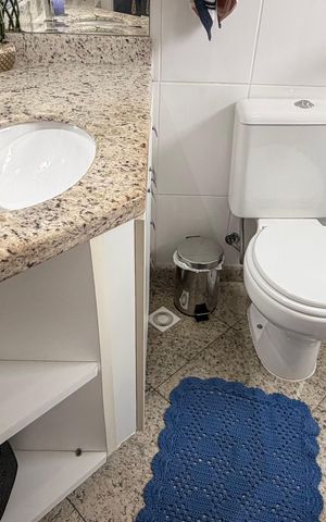 Apartamento à venda com 106m², 3 quartos e 2 vagas Apartamento à venda com 106m², 3 quartos e 2 vagasBanheiro suite