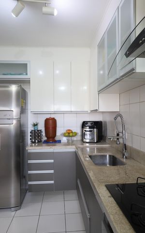 Apartamento à venda com 52m², 2 quartos e 1 vagaCozinha e Área de Serviço