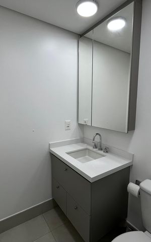 Apartamento para alugar com 60m², 1 quarto e 1 vaga Apartamento para alugar com 60m², 1 quarto e 1 vagaBanheiro