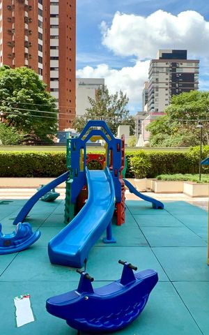 Apartamento para alugar com 170m², 4 quartos e 2 vagas Apartamento para alugar com 170m², 4 quartos e 2 vagasPlayground