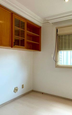 Apartamento para alugar com 170m², 4 quartos e 2 vagas Apartamento para alugar com 170m², 4 quartos e 2 vagasSuíte 3