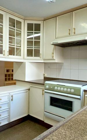 Apartamento para alugar com 170m², 4 quartos e 2 vagas Apartamento para alugar com 170m², 4 quartos e 2 vagasCozinha