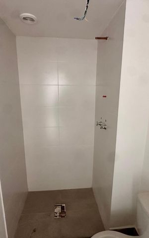 Studio à venda com 40m², 2 quartos e sem vaga Studio à venda com 40m², 2 quartos e sem vagaBanheiro