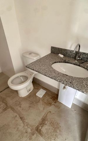Studio à venda com 40m², 2 quartos e sem vaga Studio à venda com 40m², 2 quartos e sem vagaBanheiro