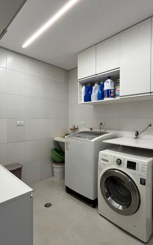 Casa à venda com 209m², 3 quartos e 2 vagas