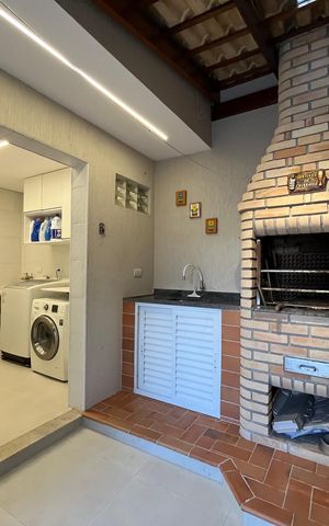 Casa à venda com 209m², 3 quartos e 2 vagas