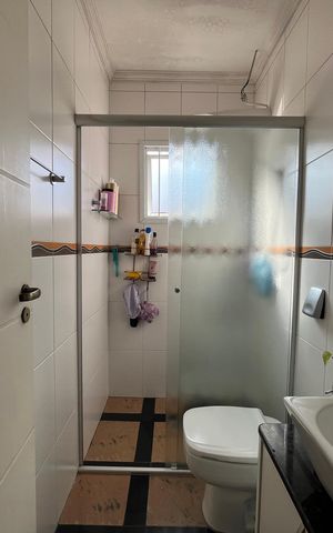 Casa à venda com 209m², 3 quartos e 2 vagas