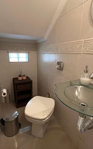 Casa à venda com 209m², 3 quartos e 2 vagas