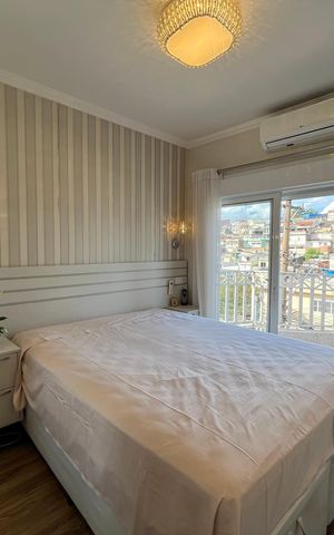 Casa à venda com 209m², 3 quartos e 2 vagas