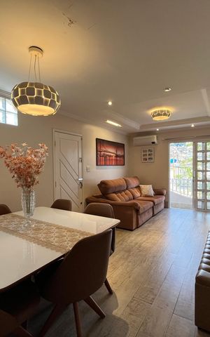 Casa à venda com 209m², 3 quartos e 2 vagas