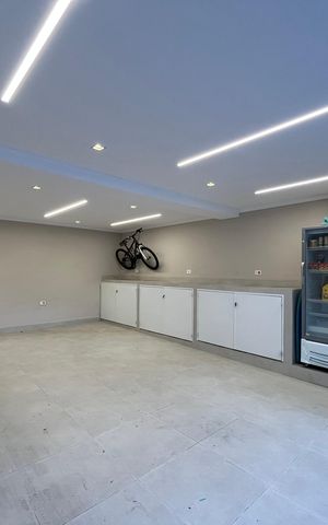 Casa à venda com 209m², 3 quartos e 2 vagas