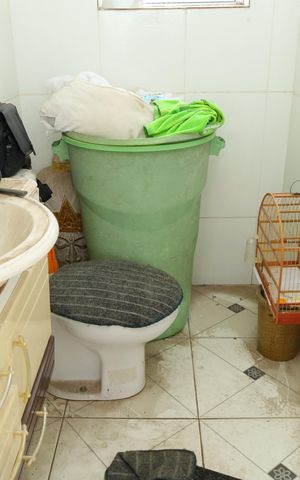 Casa à venda com 450m², 3 quartos e sem vagaBanheiro de serviço