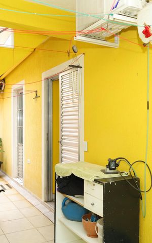 Casa à venda com 450m², 3 quartos e sem vagaÁrea de Serviço