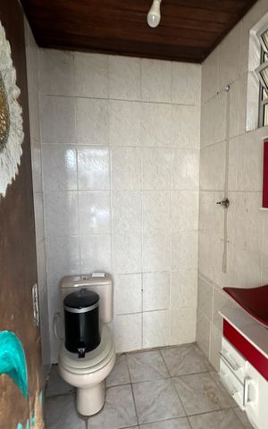 Casa à venda com 137m², 2 quartos e 2 vagas Casa à venda com 137m², 2 quartos e 2 vagasBanheiro 2