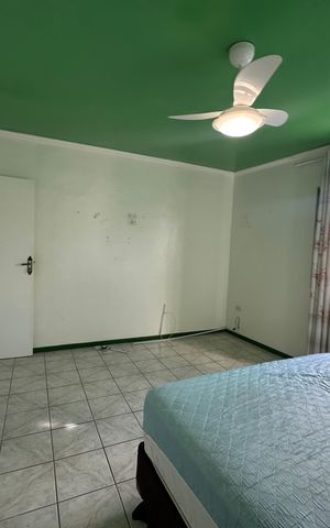 Casa à venda com 137m², 2 quartos e 2 vagas Casa à venda com 137m², 2 quartos e 2 vagasQuarto 2