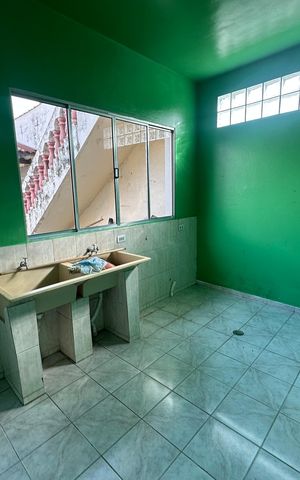 Casa à venda com 137m², 2 quartos e 2 vagas Casa à venda com 137m², 2 quartos e 2 vagasÁrea de Serviço