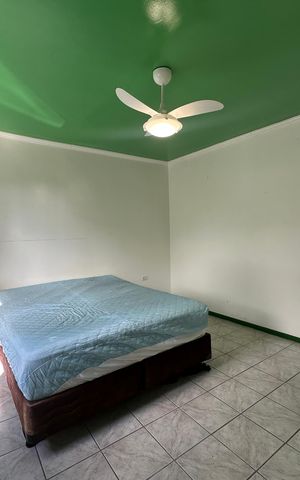 Casa à venda com 137m², 2 quartos e 2 vagas Casa à venda com 137m², 2 quartos e 2 vagasQuarto 2