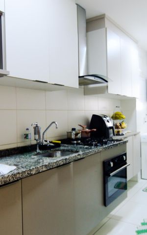 Apartamento à venda com 58m², 2 quartos e 1 vagaCozinha 