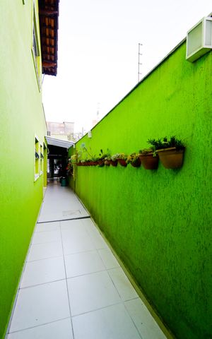 Casa à venda com 360m², 3 quartos e 4 vagasQuintal