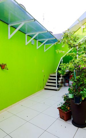 Casa à venda com 360m², 3 quartos e 4 vagasQuintal
