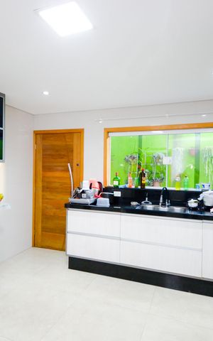 Casa à venda com 360m², 3 quartos e 4 vagasCozinha