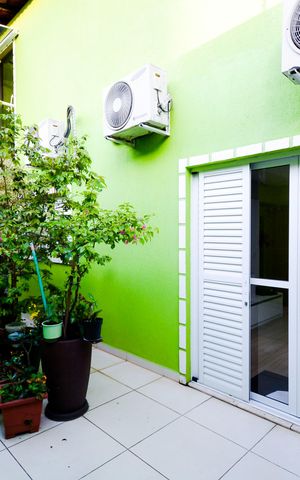Casa à venda com 360m², 3 quartos e 4 vagasQuintal