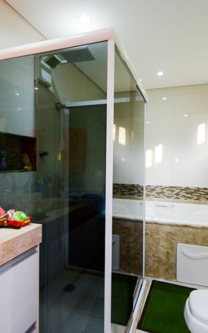 Casa à venda com 360m², 3 quartos e 4 vagasBanheiro da Suíte
