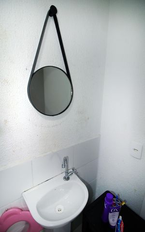 Apartamento para alugar com 50m², 2 quartos e sem vagaBanheiro