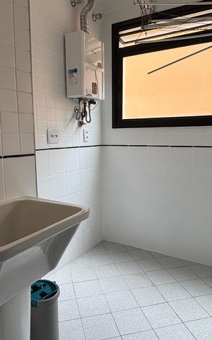 Apartamento para alugar com 90m², 3 quartos e 1 vaga Apartamento para alugar com 90m², 3 quartos e 1 vagaÁrea de Serviço