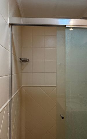Apartamento para alugar com 90m², 3 quartos e 1 vaga Apartamento para alugar com 90m², 3 quartos e 1 vagaBanheiro Social