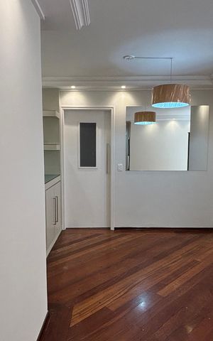 Apartamento para alugar com 90m², 3 quartos e 1 vaga Apartamento para alugar com 90m², 3 quartos e 1 vagaSala