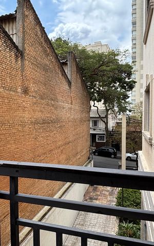 Apartamento para alugar com 90m², 3 quartos e 1 vaga Apartamento para alugar com 90m², 3 quartos e 1 vagaSacada