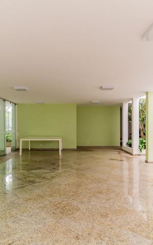 Apartamento à venda com 270m², 3 quartos e 4 vagasSalão de Festas